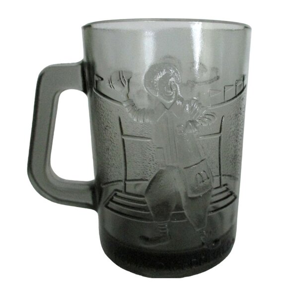 2 McDonalds Ronald McDonald Glass Mugs - Ronald with Football - Coffee Tea Mugs - Picture 2 of 6